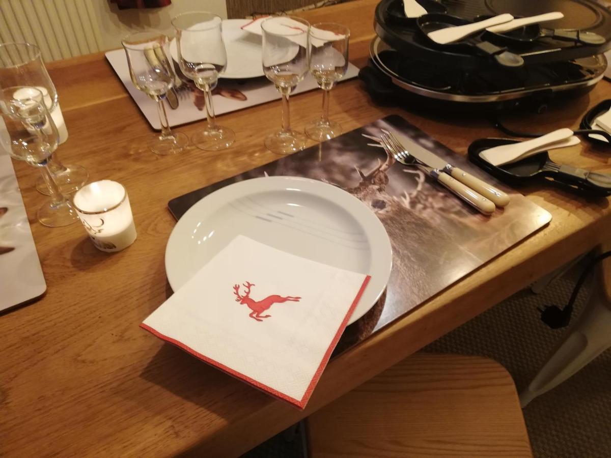 Hébergement de vacances Lesse En Ciel Vous Accueille Avec Plaisir . *
