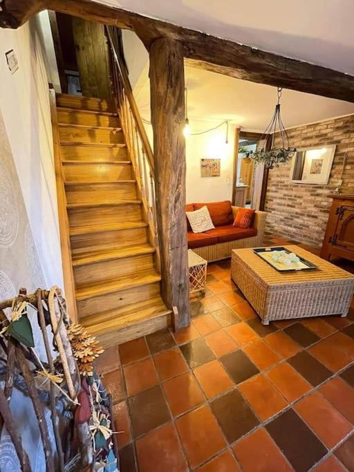 Vakantiehuis Lesse En Ciel Vous Accueille Avec Plaisir . Houyet